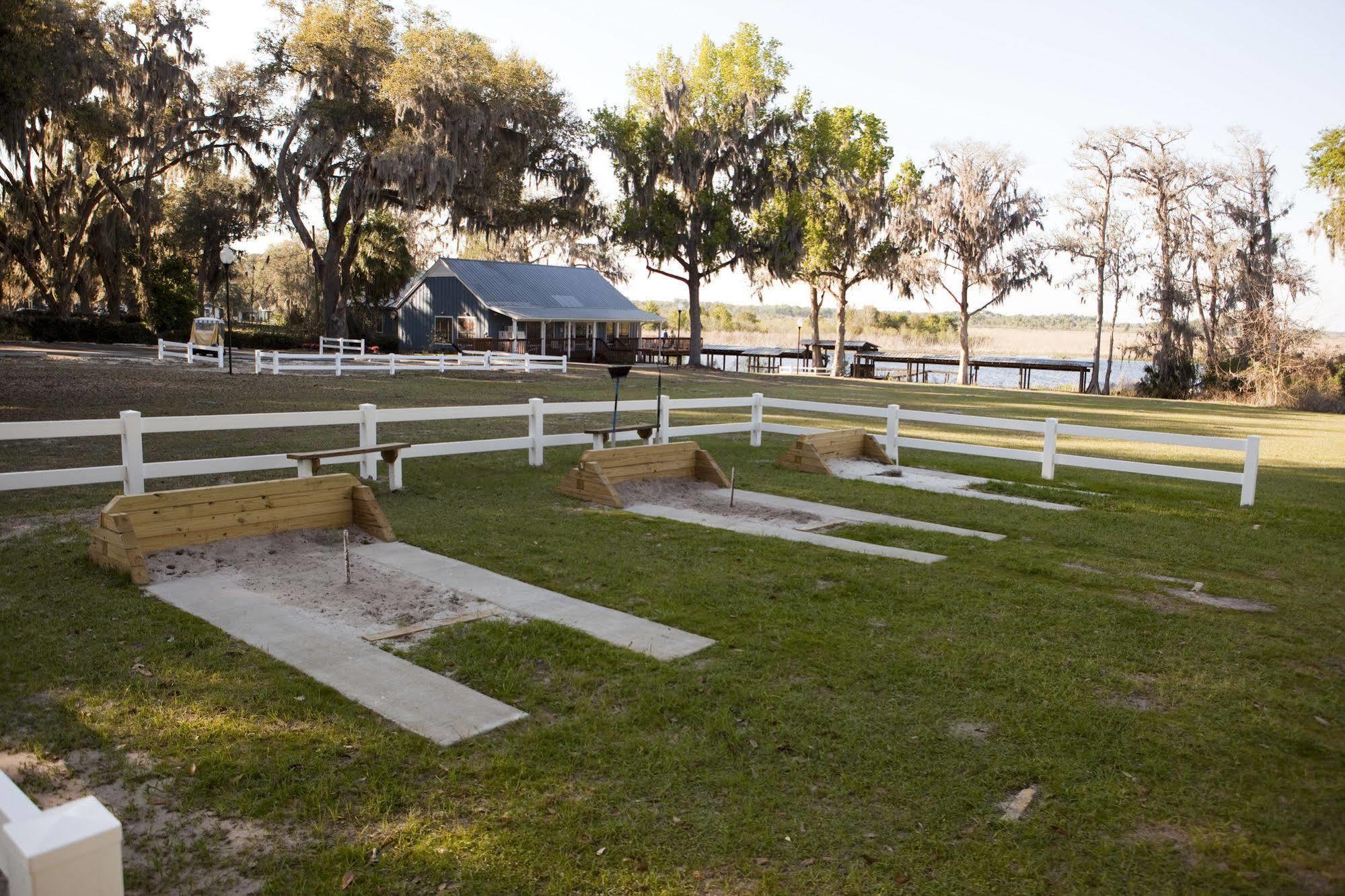 Grand Lake Golf And Rv Resort Orange Lake Exterior photo