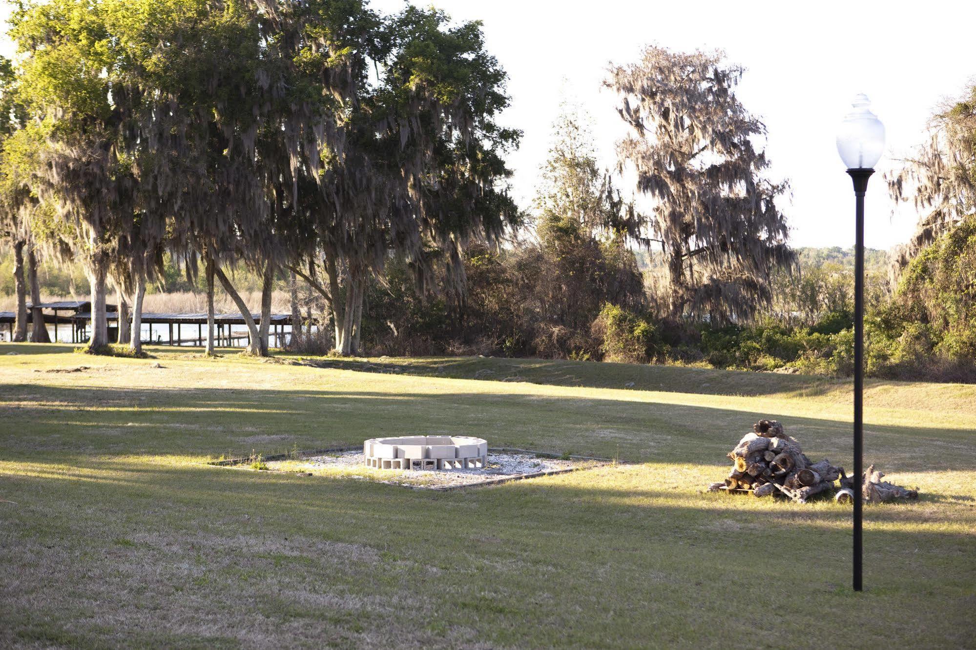 Grand Lake Golf And Rv Resort Orange Lake Exterior photo